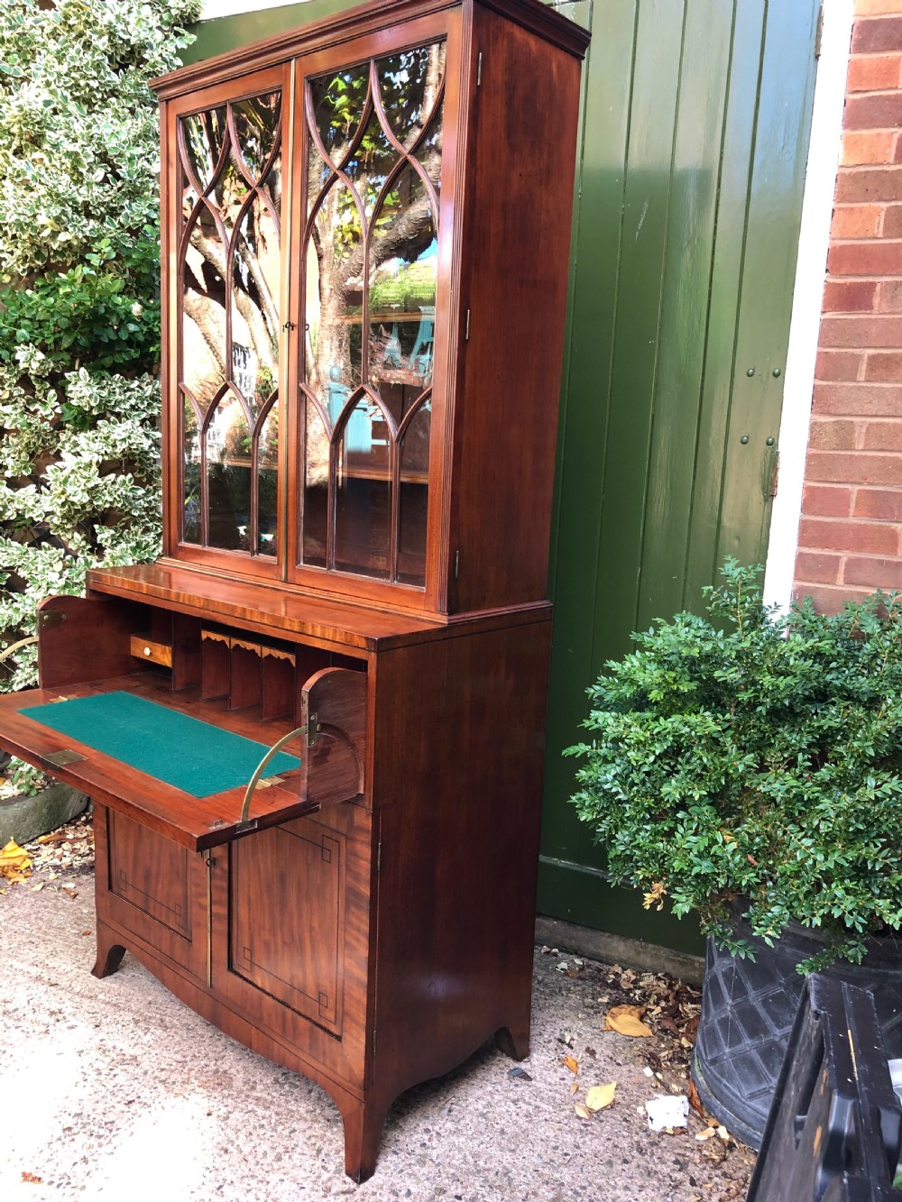 Early C19th late George III period mahogany secretaire bookcase . View XXII
