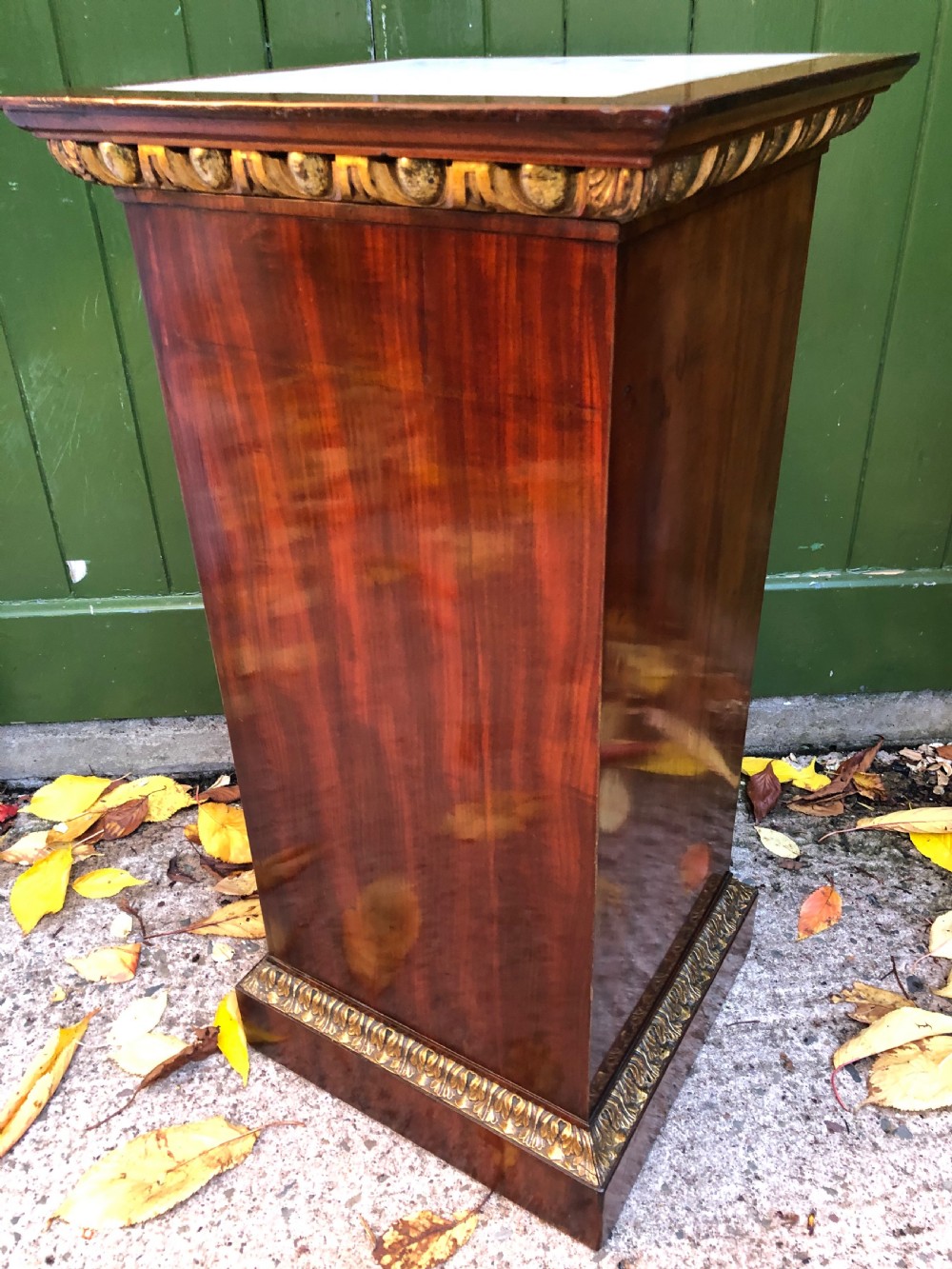 Early C19th Italian mahogany and carved parcel-gilt marble-topped pedestal bedside  cupboard. View VIII