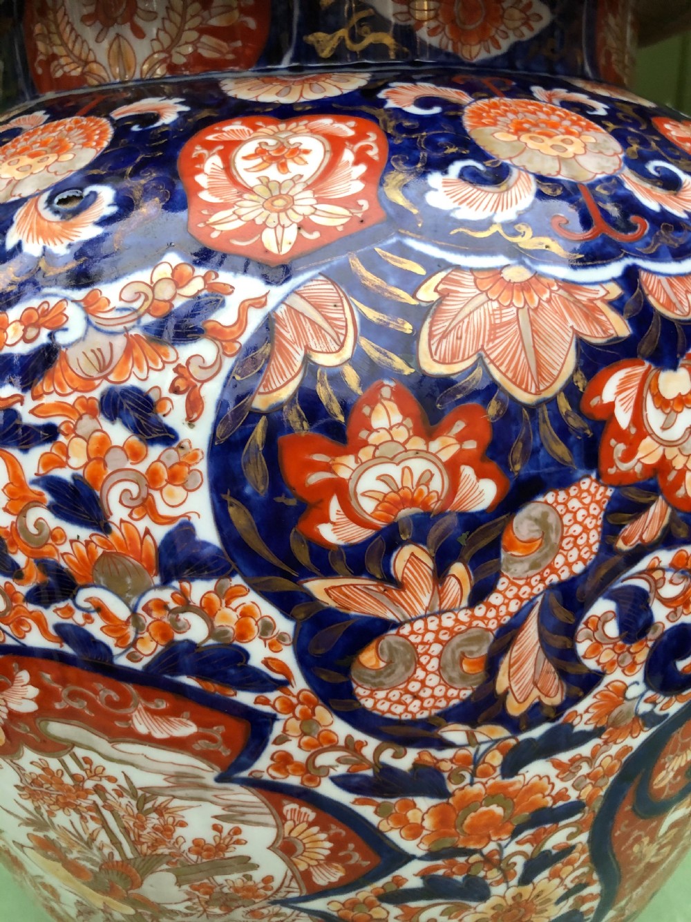 A magnificent large-scale C19th Japanese Meiji period porcelain vase and cover decorated in the Imari palette. View XII