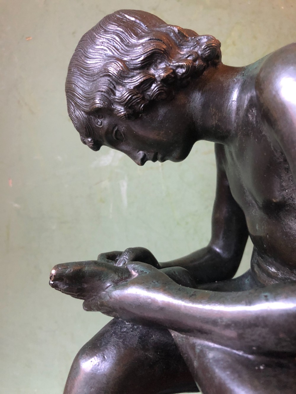 Late C19th Italian bronze ‘Grand Tour’ souvenir reduction sculpture after the antique , “Lo Spinario “.  View V