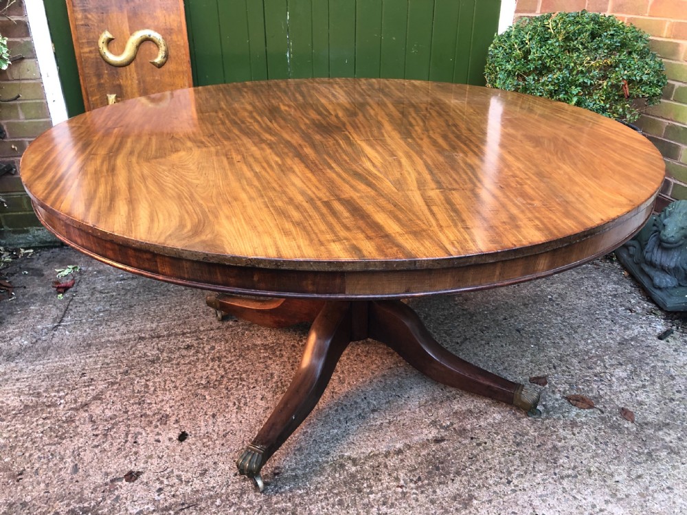 Early C19th Regency mahogany circular dining or centre table 60” diameter. View IV