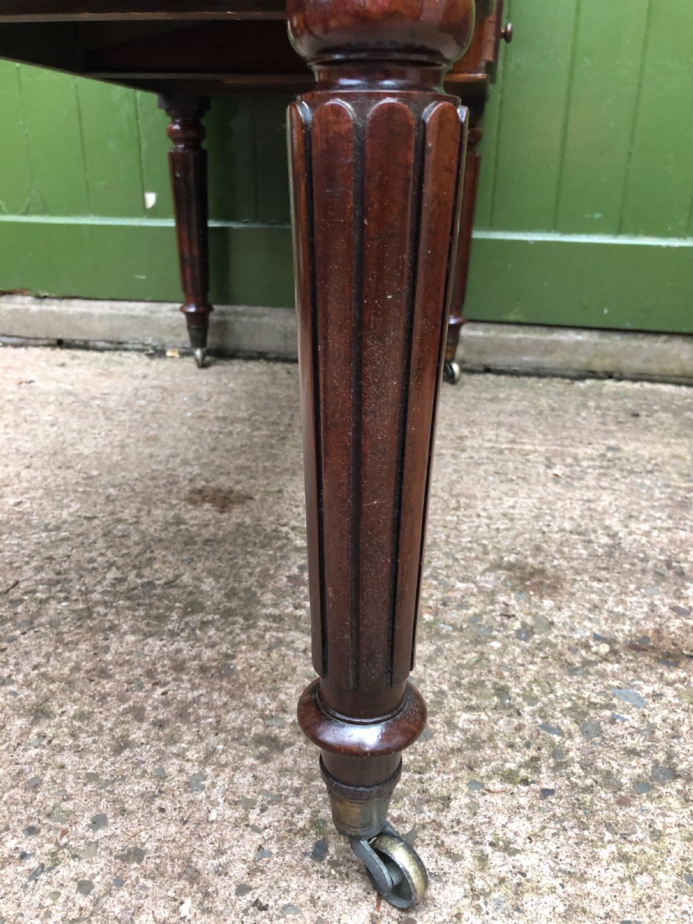 Early C19th George IV period mahogany kneehole writing table in the manner of Gillows of Lancaster and London. View VII