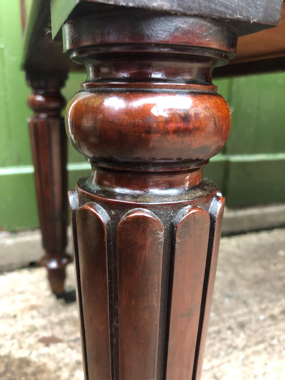 Early C19th George IV period mahogany kneehole writing table in the manner of Gillows of Lancaster and London. View XIV