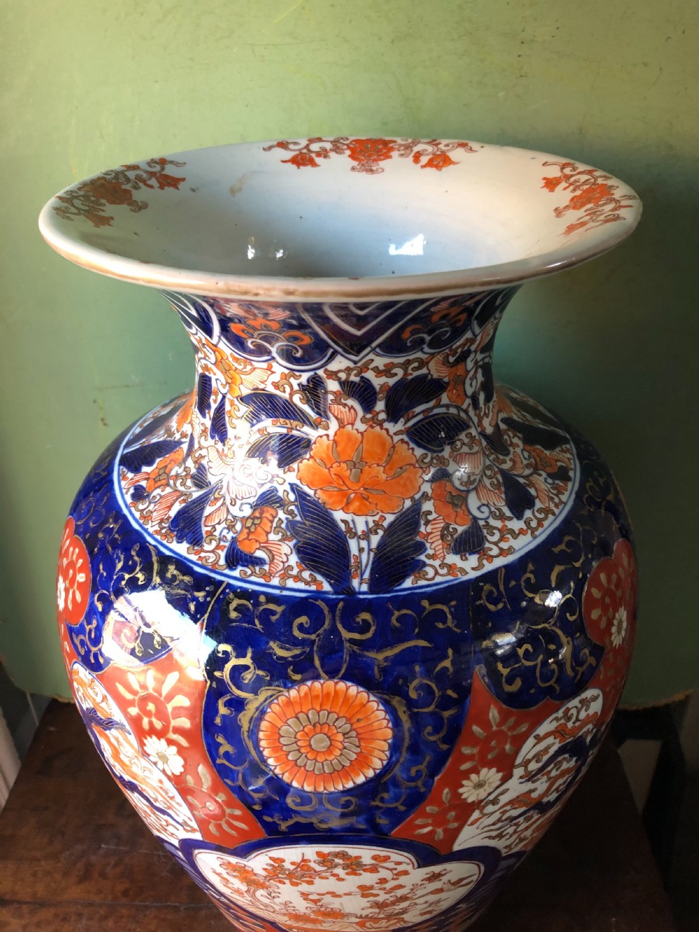 Mid C19th Japanese porcelain vase decorated in the Imari pattern and palette. View V