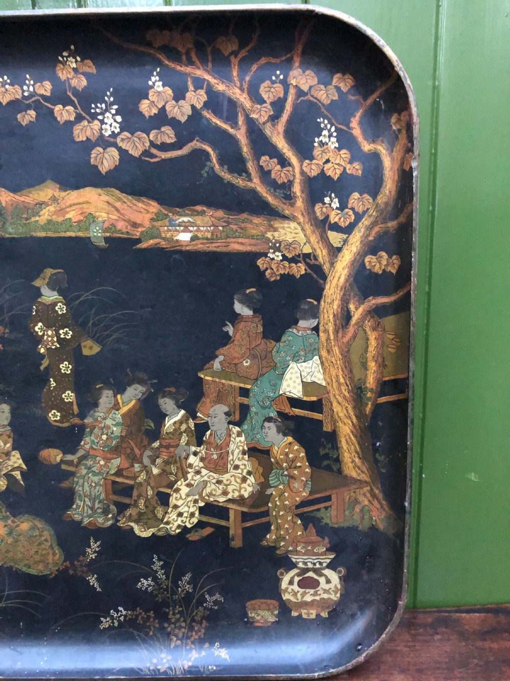 Decorative mid C19th Japanese papier-mâché rectangular tray of good large scale. View V