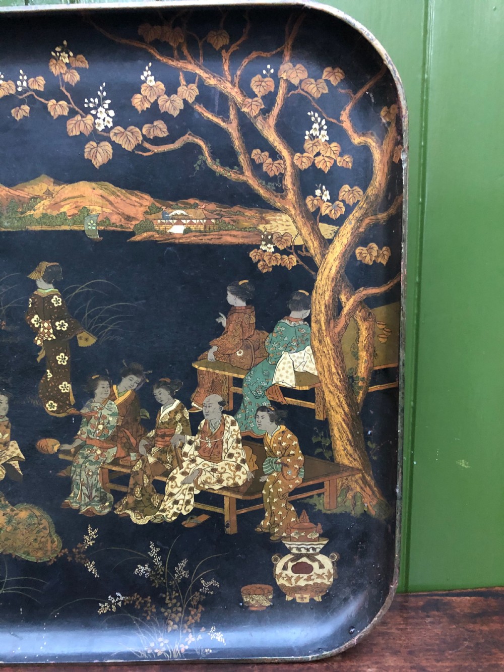 Decorative mid C19th Japanese papier-mâché rectangular tray of good large scale. View VI