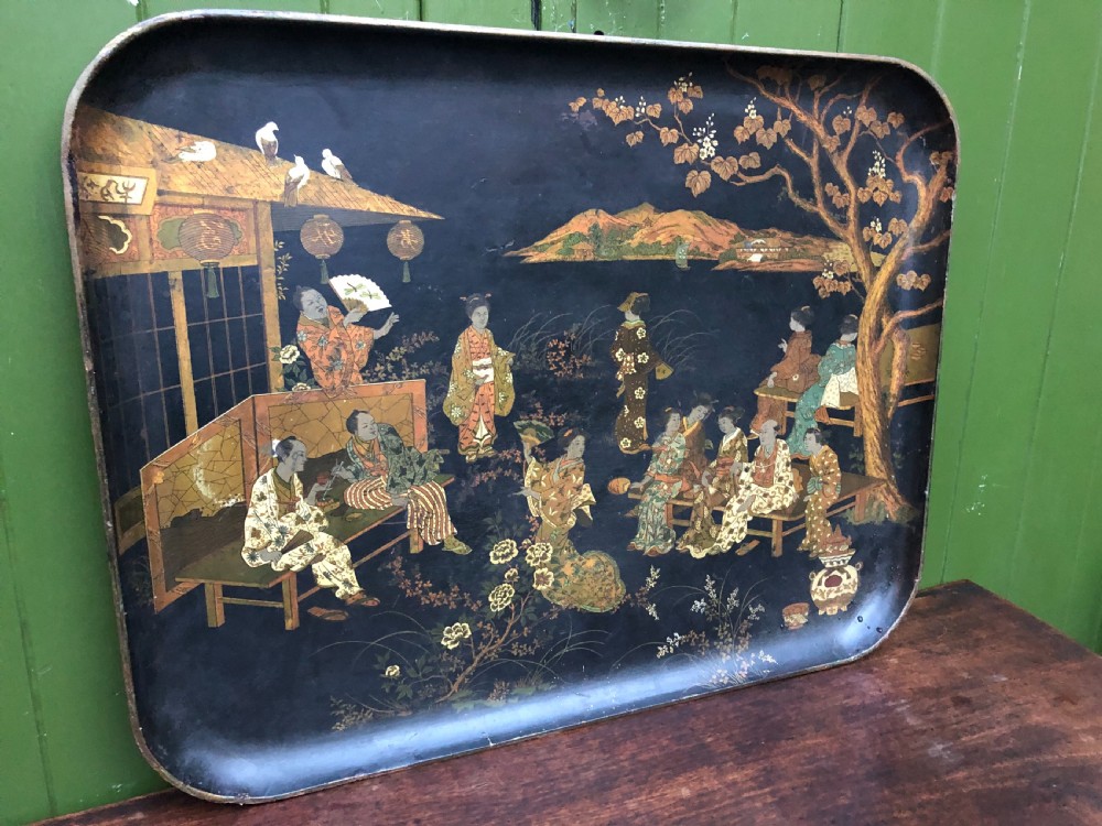 Decorative mid C19th Japanese papier-mâché rectangular tray of good large scale. View XII