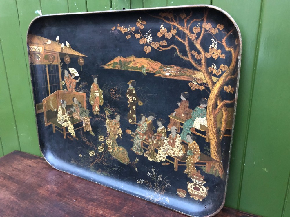 Decorative mid C19th Japanese papier-mâché rectangular tray of good large scale. View XIII