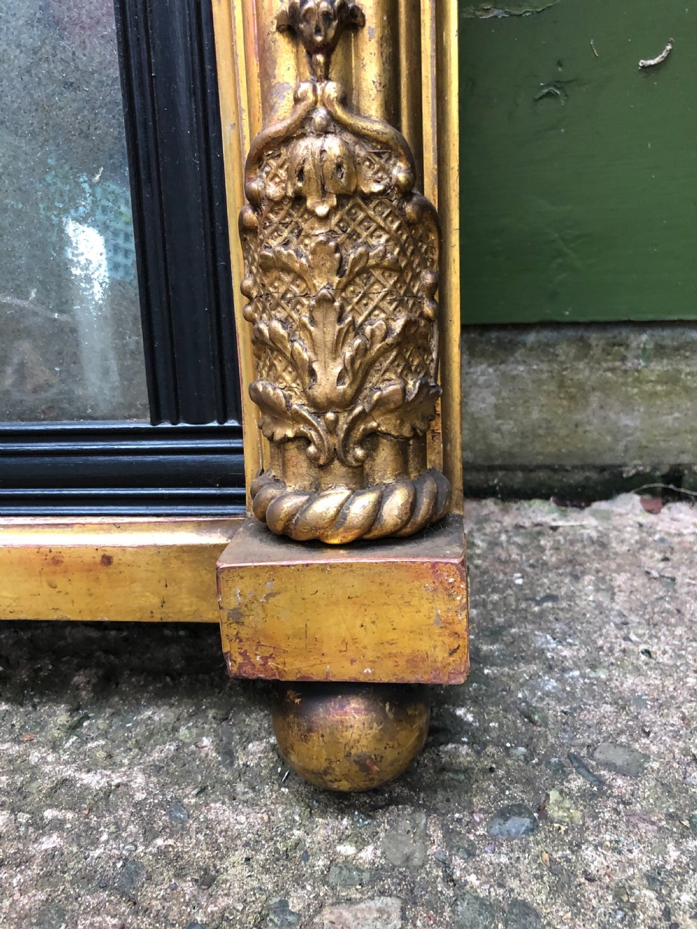 Early C19th Regency period gilt-wood framed overmantel 3-plate ‘landscape’ mirror  View VI