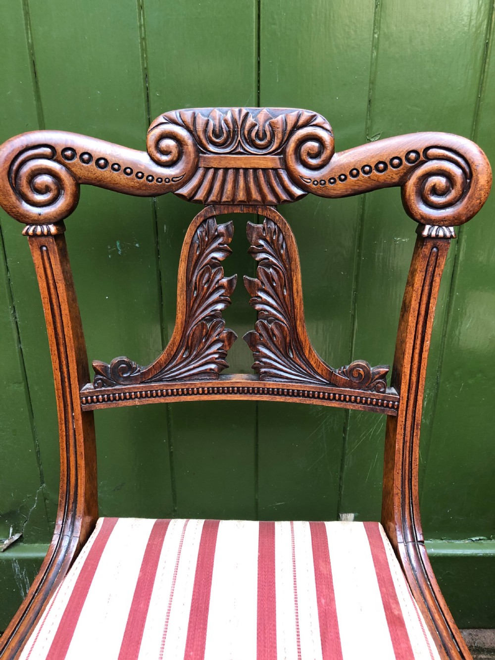 Set of 6 early C19th George IV period carved rosewood dining chairs in the manner of Gillows of Lancaster. View IV