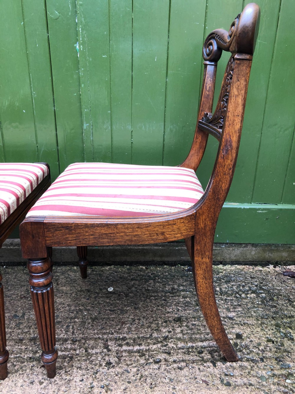 Set of 6 early C19th George IV period carved rosewood dining chairs in the manner of Gillows of Lancaster. View XII