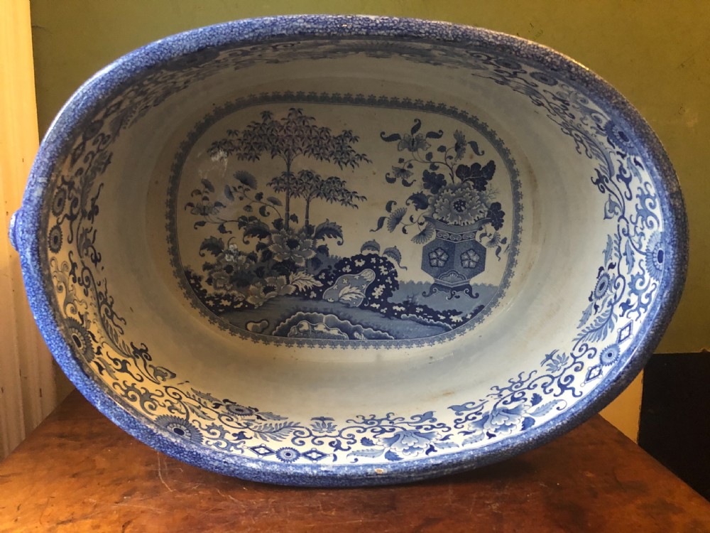 Early C19th Mintons blue-and-white transfer print pottery foot-bath . View VIII