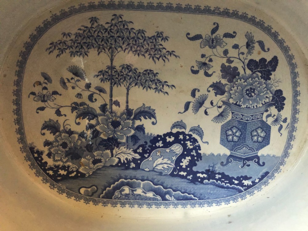 Early C19th Mintons blue-and-white transfer print pottery foot-bath . View IX