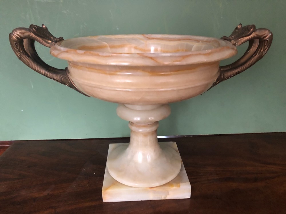 Magnificent large late C19th French classical Grecian-style Egyptian alabaster tazza with gilt-bronze handles. View V
