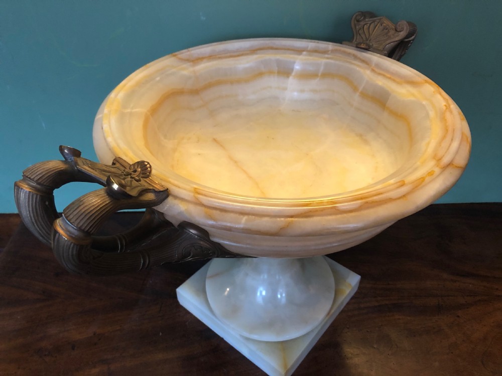 Magnificent large late C19th French classical Grecian-style Egyptian alabaster tazza with gilt-bronze handles. View XIII