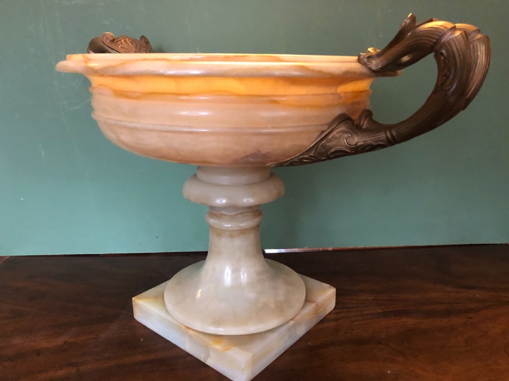 Magnificent large late C19th French classical Grecian-style Egyptian alabaster tazza with gilt-bronze handles. View XIV