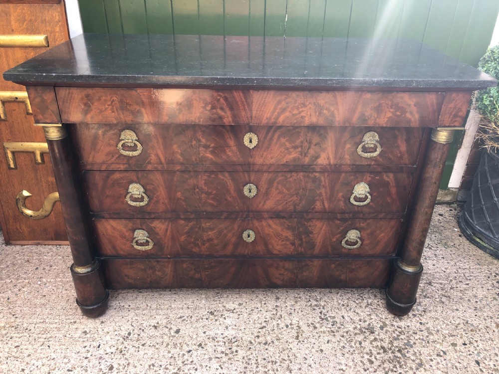 Early C19th French Empire-style mahogany marble-topped commode chest . View III
