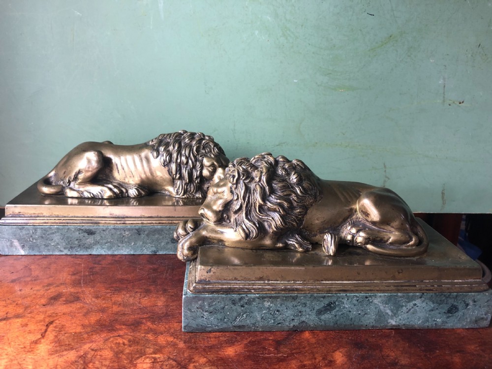 Pair of early C19th Italian ‘Grand Tour’ souvenir bronze lions after Antonio Canova. View II