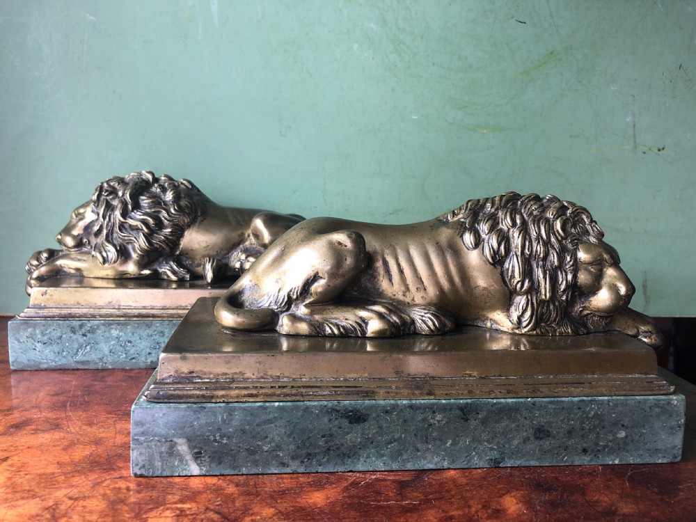 Pair of early C19th Italian ‘Grand Tour’ souvenir bronze lions after Antonio Canova. View XII