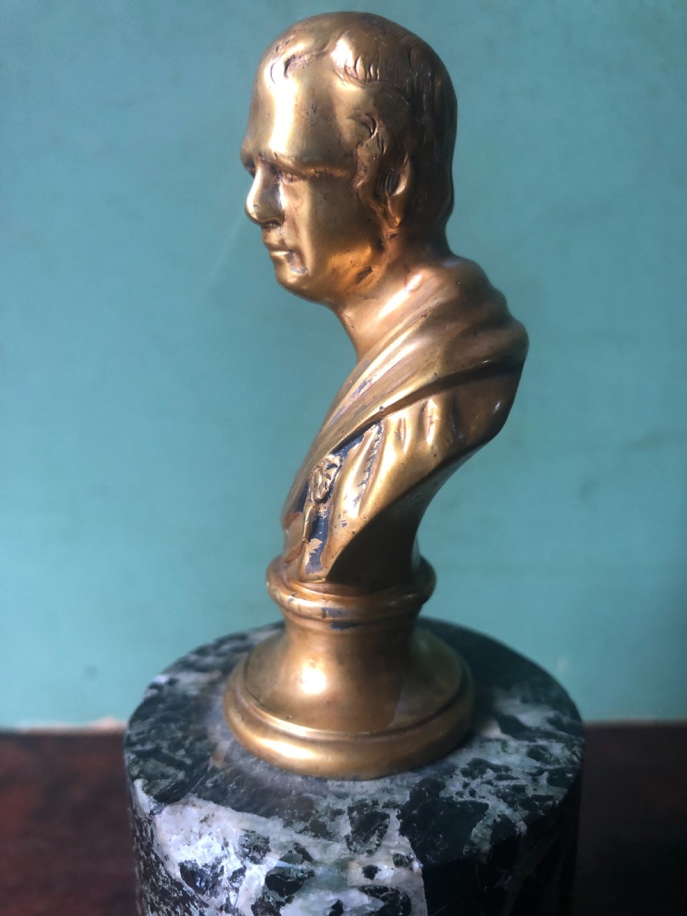 Pair of early C19th Regency period gilt bronze bust studies of Sir Walter Scott and Robert Burns on marble bases .  View XV