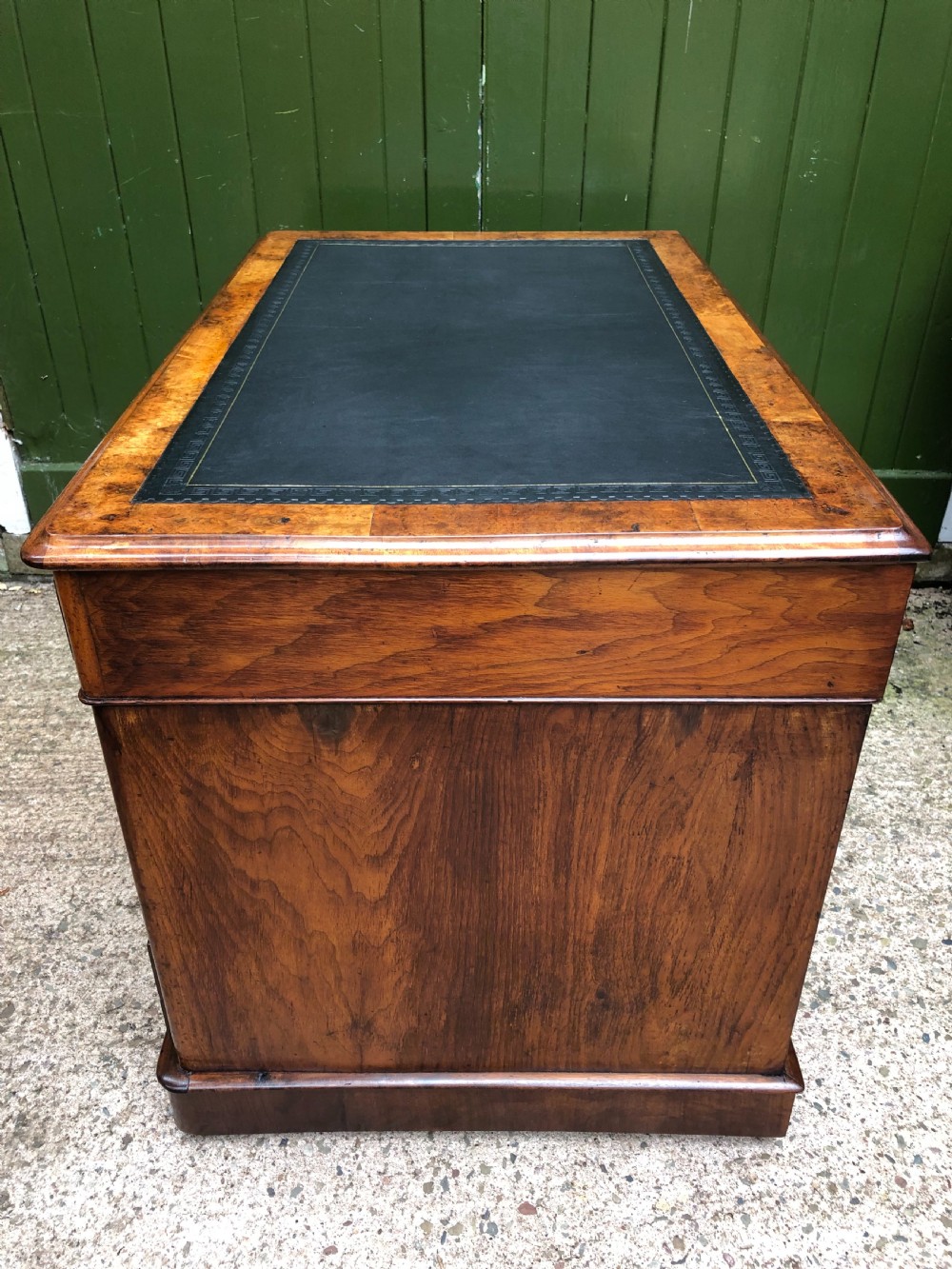 Good quality mid C19th burr and figured walnut pedestal knee-hole writing desk . View IX