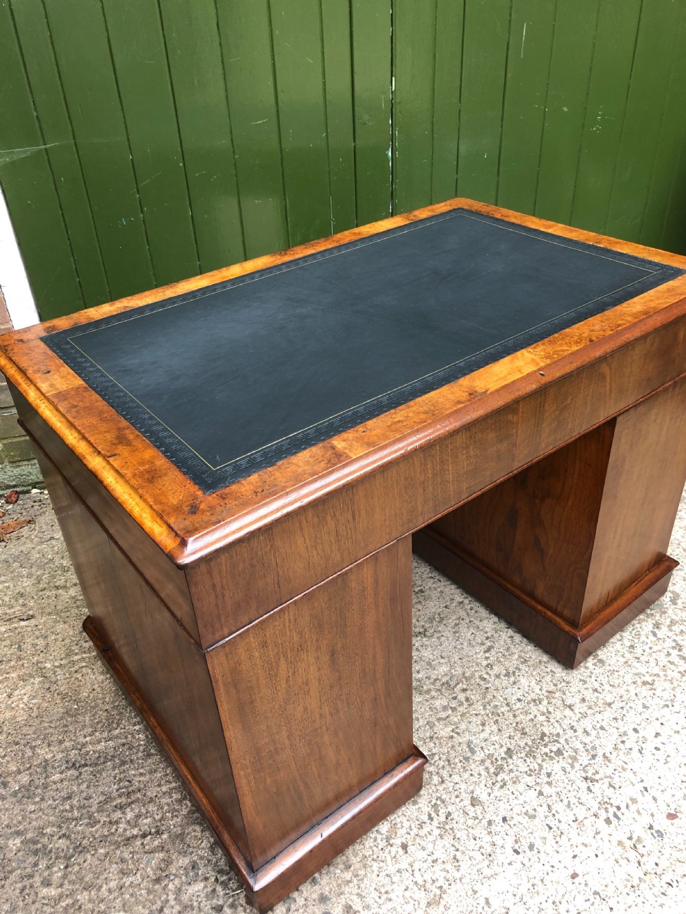 Good quality mid C19th burr and figured walnut pedestal knee-hole writing desk . View XIII