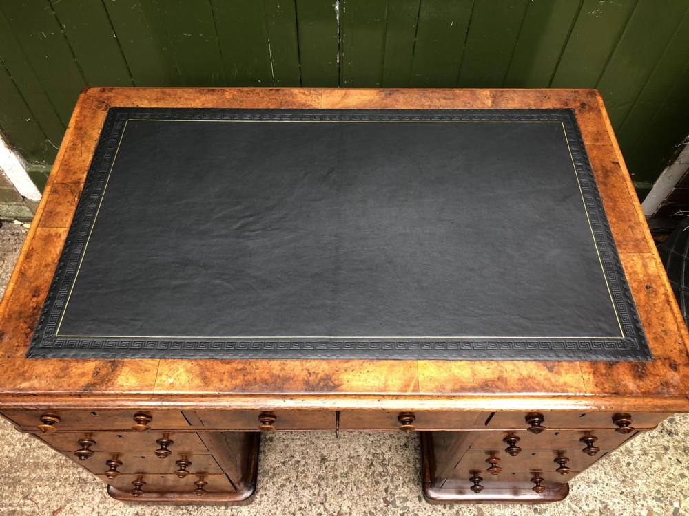 Good quality mid C19th burr and figured walnut pedestal knee-hole writing desk . View XXIII