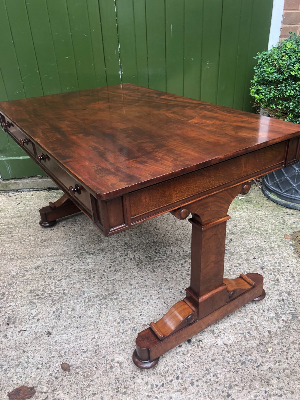 Early C19th George IV period mahogany library or writing table of free-standing form . View XIX