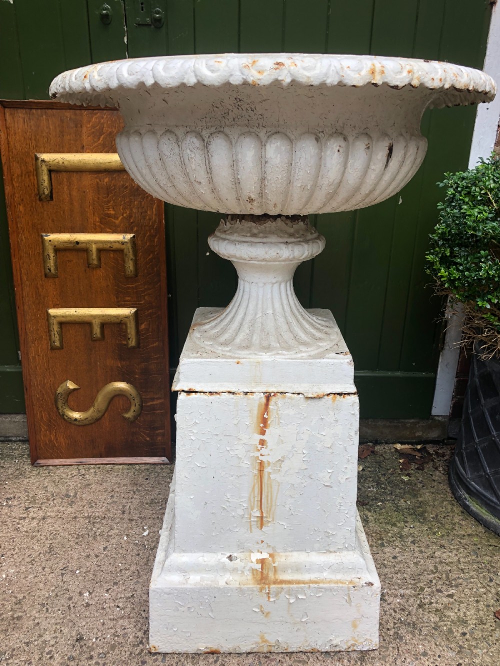 Pair of impressive early C19th cast-iron  terrace or garden vases of imposing scale. View V