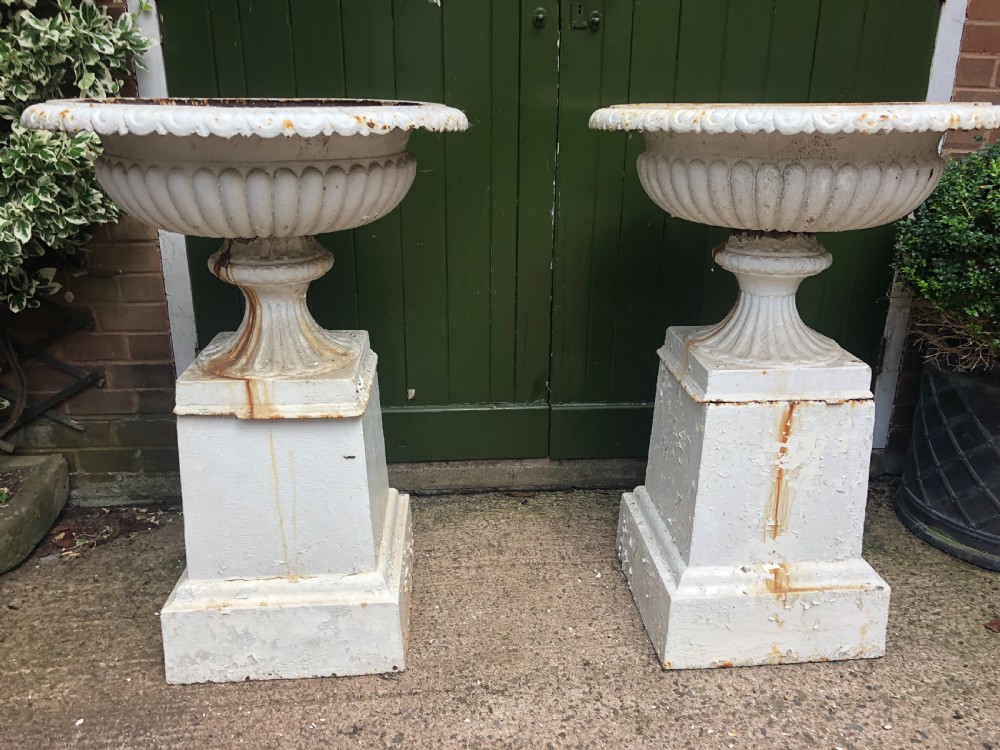 Pair of impressive early C19th cast-iron  terrace or garden vases of imposing scale. View XI