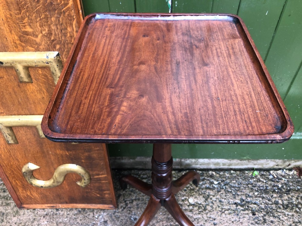 Early C19th George IV period mahogany lamp table or ‘flower stand’ . View XII