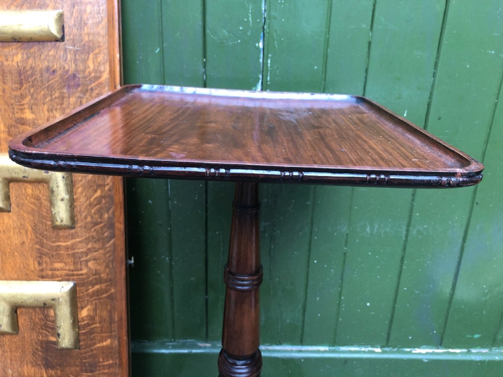 Early C19th George IV period mahogany lamp table or ‘flower stand’ . View XV