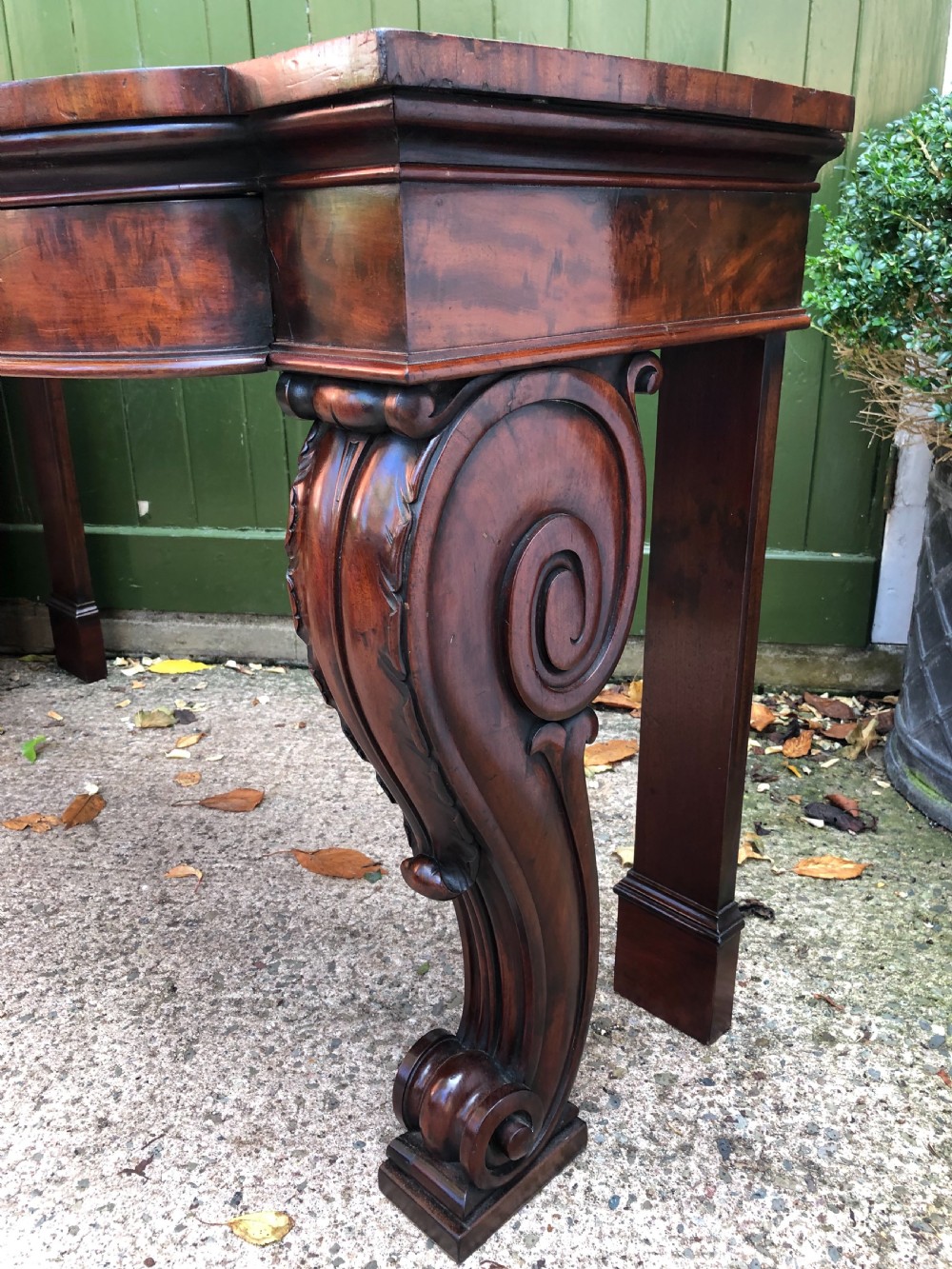 Early C19th William IV period figured mahogany console table of bold design. View XI