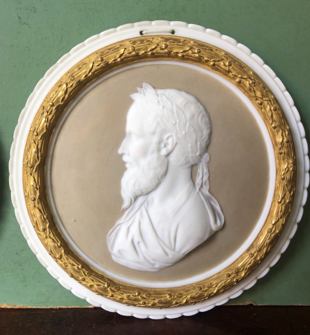 Pair of late C19th Italian bisque porcelain portrait roundels or tondos ,of Renaissance poets . View III