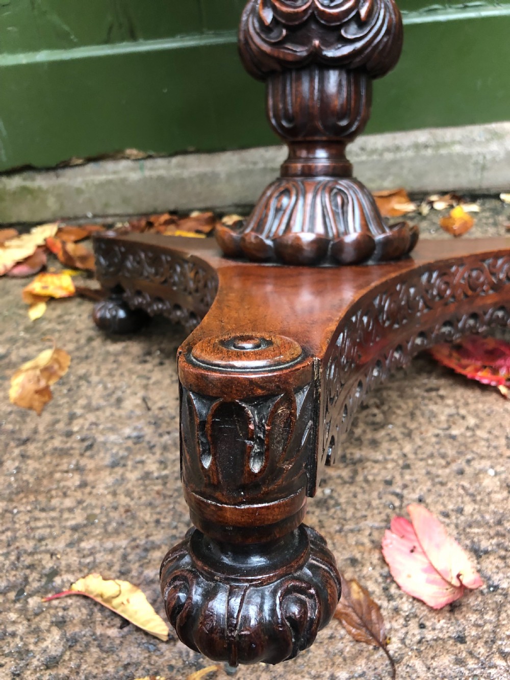 Mid C19th Anglo-Indian heavily-carved rosewood circular pedestal table. View XVII