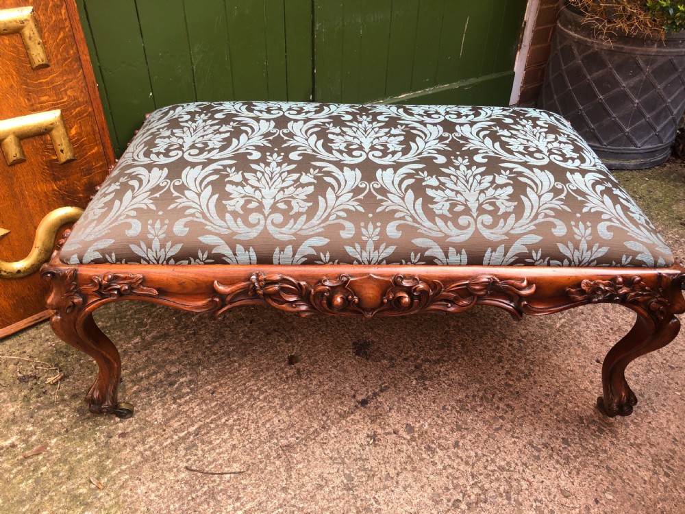 Magnificent large-scale C19th English William IV period carved walnut rectangular framed centre-piece countryhouse stool. View IV