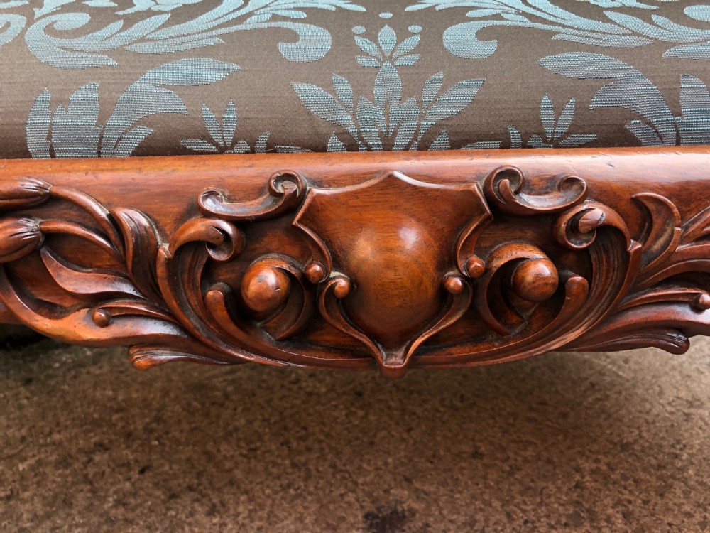Magnificent large-scale C19th English William IV period carved walnut rectangular framed centre-piece countryhouse stool. View V