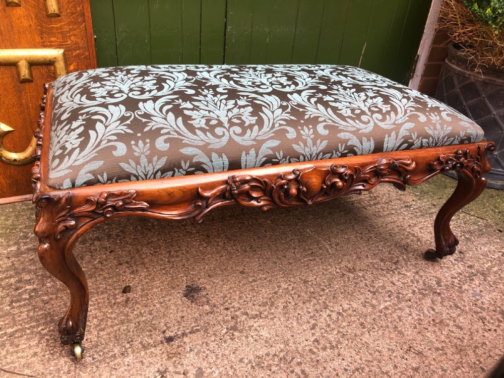 Magnificent large-scale C19th English William IV period carved walnut rectangular framed centre-piece countryhouse stool. View XVIII