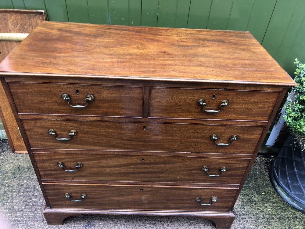 Late C18th George III period mahogany chest of drawers. View XV