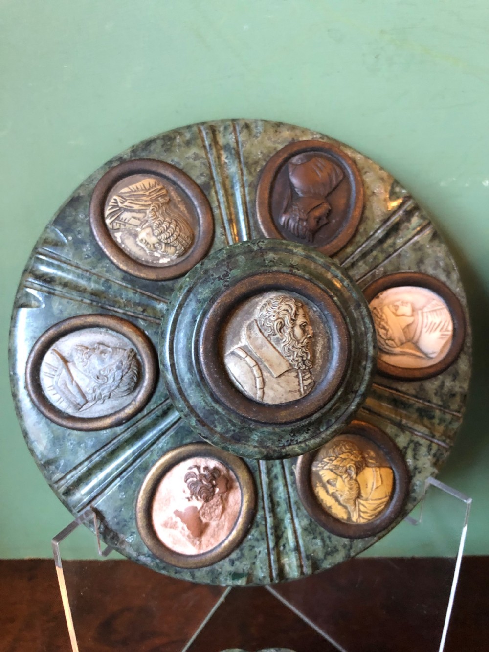 Fine ‘matched’ pair of late C19th Italian ‘Grand Tour’ souvenir serpentine marble inkstands each mounted with carved lava cameo profiles . View IV