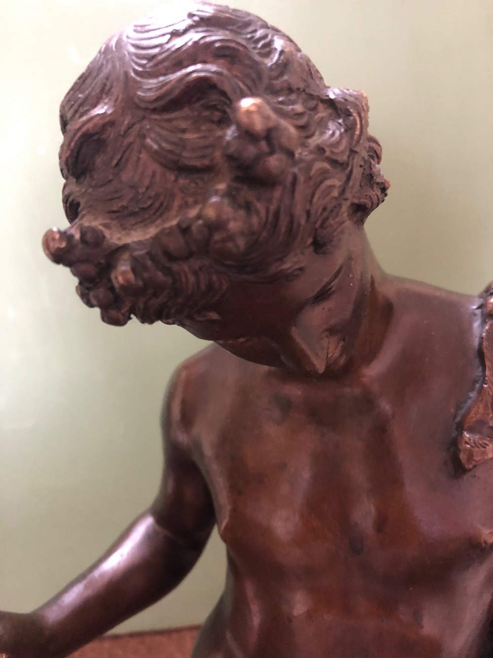 Large late C19th Italian Neapolitan ‘Grand Tour’ souvenir bronze sculpture of Dionysus, known as Narcissus, after the antique. View XIV