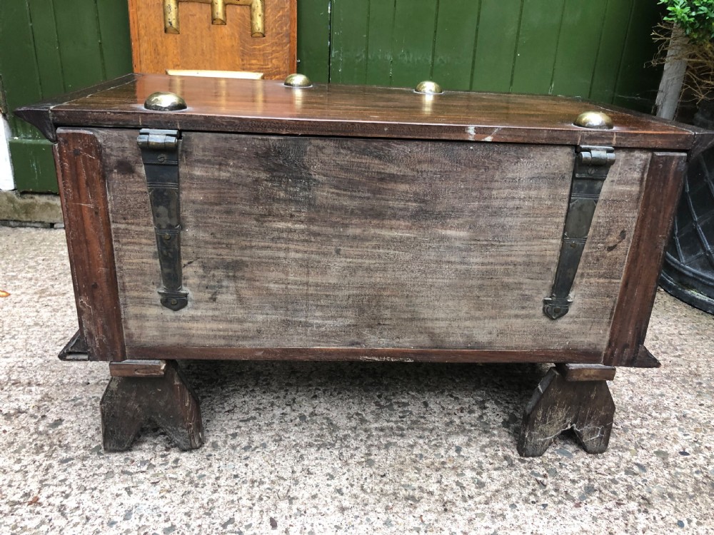 Mid C18th Dutch East Indies colonial brass-mounted padauk coffer or strong-box . View XII