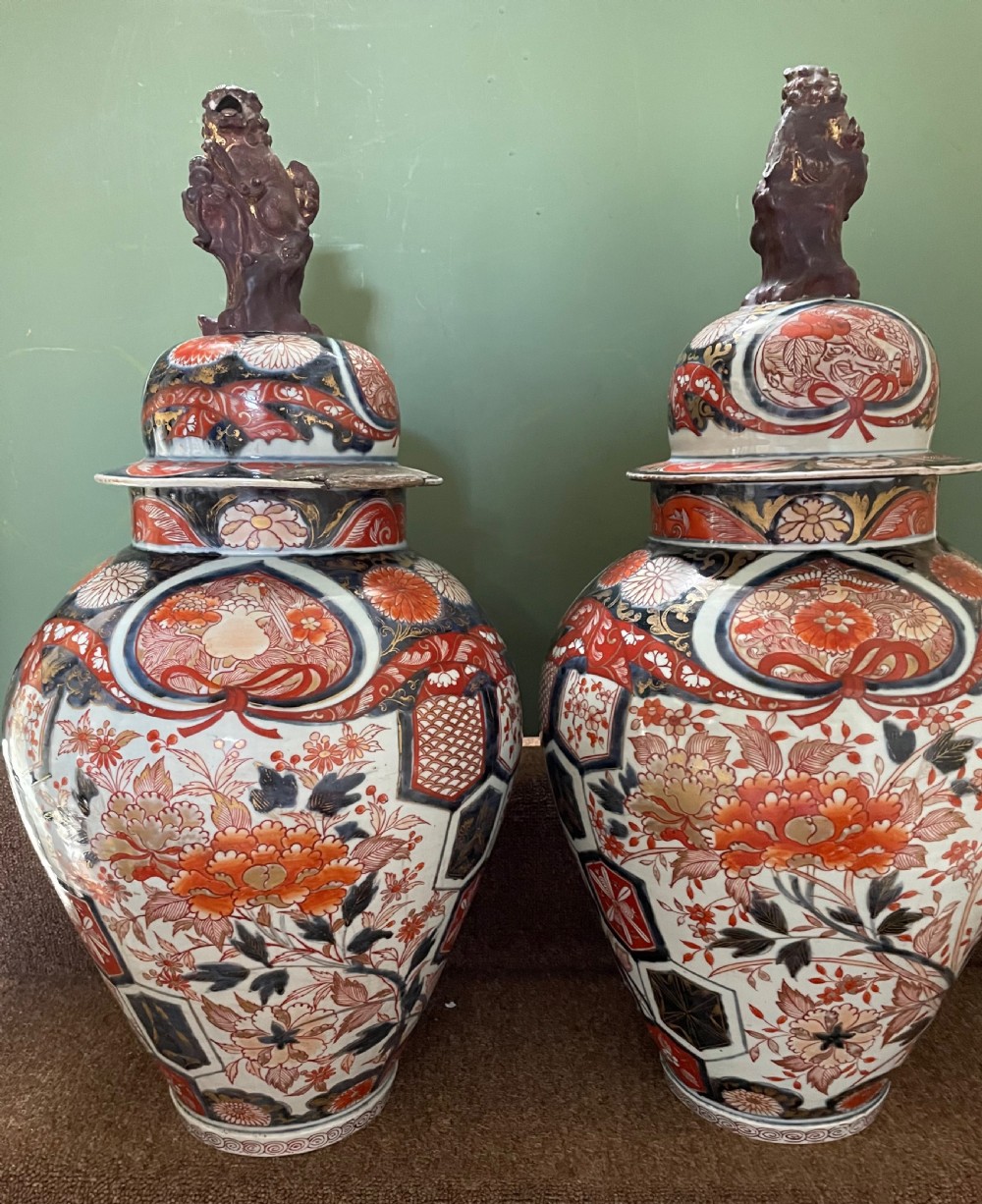 Pair of large late C17th / early C18th Japanese Genroku period porcelain vases and covers decorated in the Imari palette. View IX