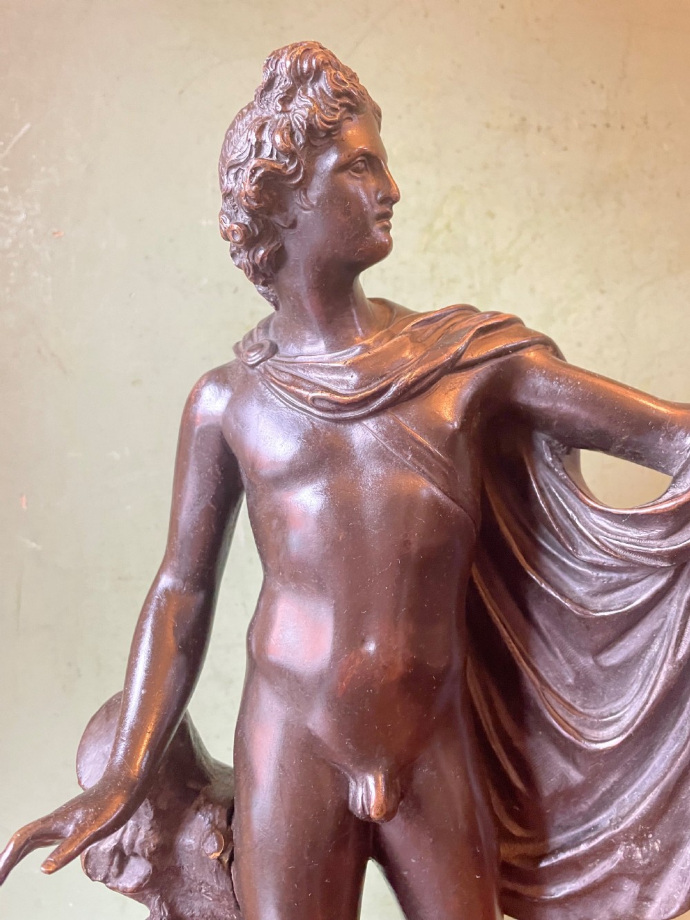 Mid C19th Italian ‘Grand Tour’ souvenir bronze study of “The Apollo Belvedere”, after the antique  View X