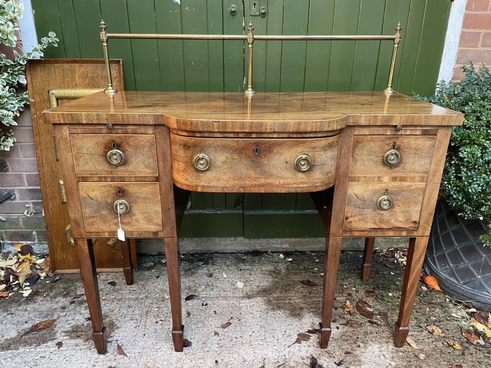 C18th George III Sheraton period mahogany sideboard