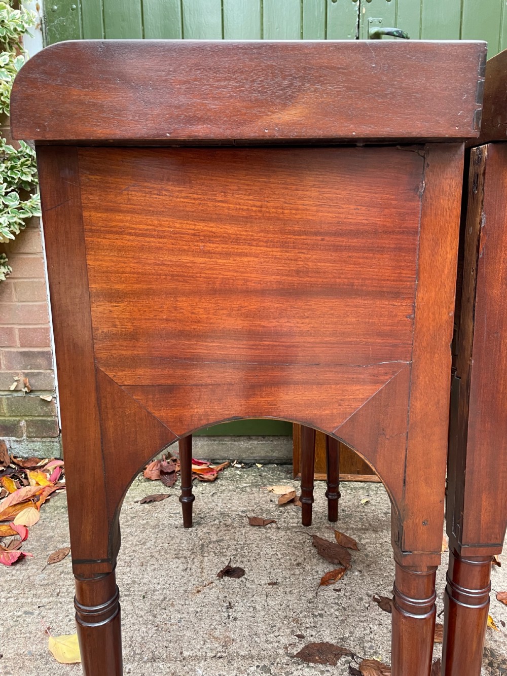 Pair of elegant early C19th late George III period mahogany bow-front side tables . View VI