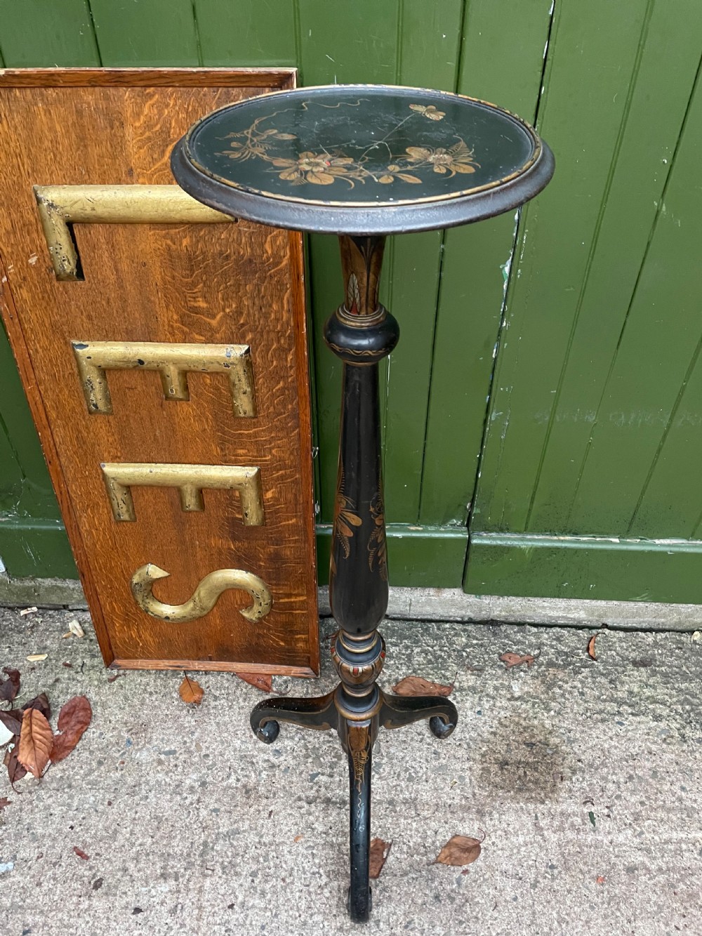 Late C19th/early C20th Queen Anne period revival black lacquer decorated torchere . 