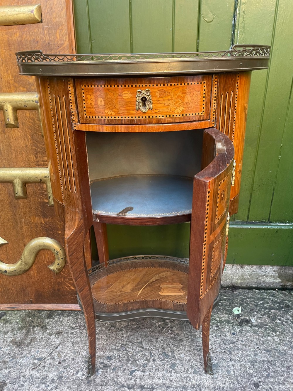 Pair of late C19th French marquetry inlaid and ormolu mounted ‘tables-en-chiffonniere’. View XVII