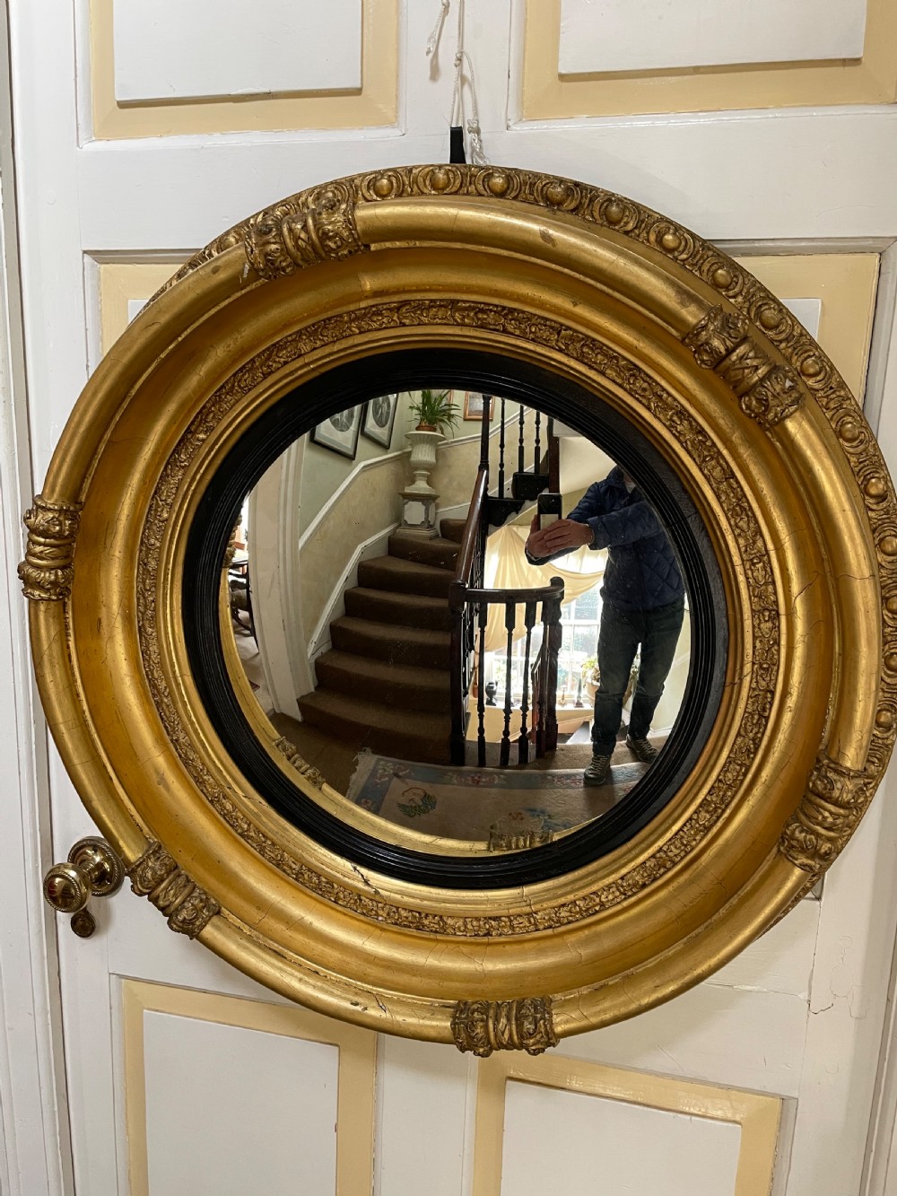 Large early C19th Regency period carved gilt-wood frame convex plate mirror  View XII