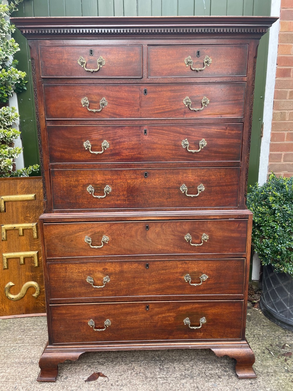 Fine C18th George III Chippendale period mahogany chest-on-chest . View V
